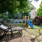 Apartamento For Families With Children Lopar, Rab - 20830