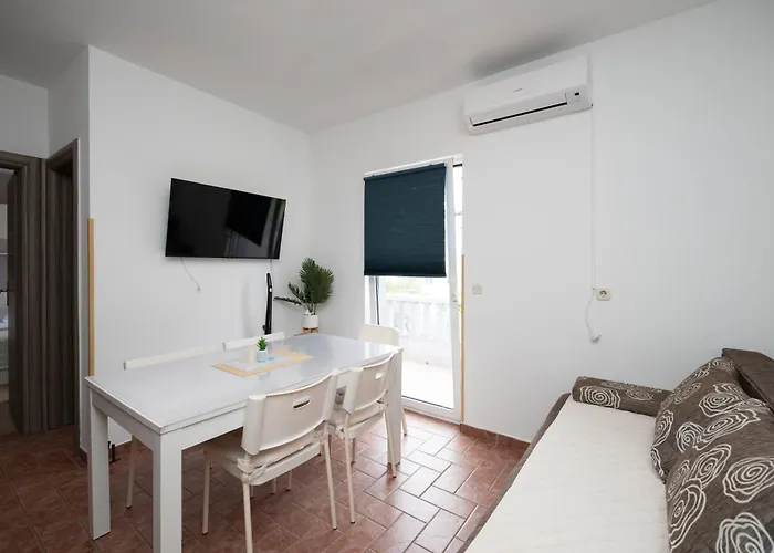 For Families With Children Lopar, Rab - 20830 Apartman *