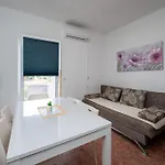 For Families With Children Lopar, Rab - 20830 شقة