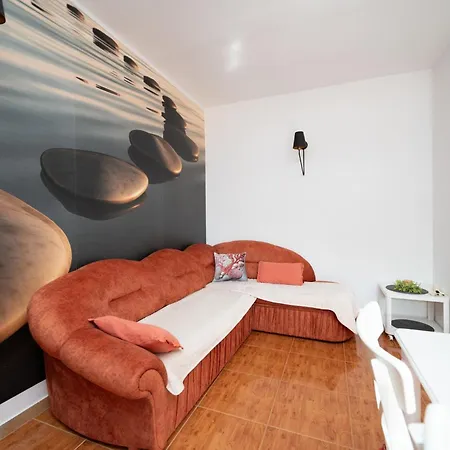 Apartment For Families With Children Lopar, Rab - 20830