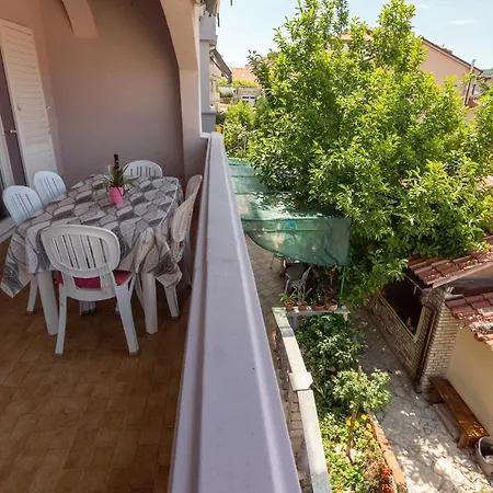 For Families With Children Lopar, Rab - 20830 Apartamento